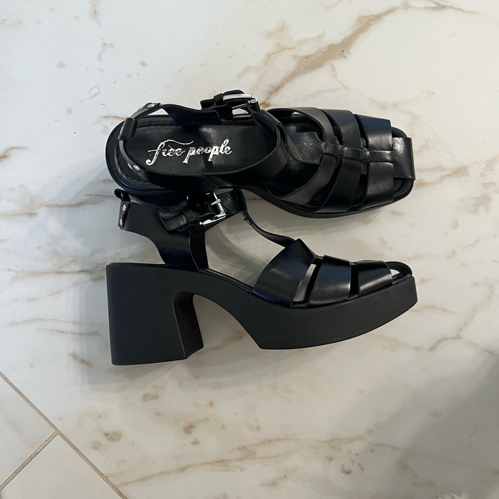 Free people Pacific platform fisherman Heel